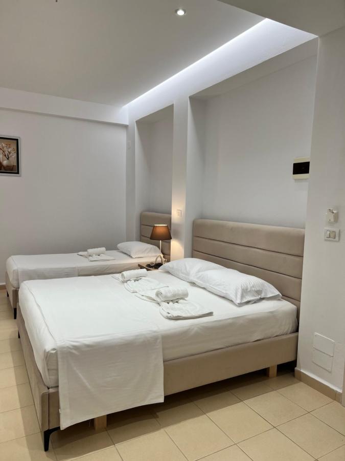 Hotel Moscopole Ksamil Exterior foto